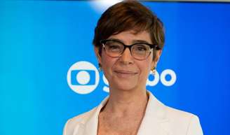 Almoço de Flávio Bolsonaro com presidente da Globo faz Renata Lo Prete ser envolvida em rumor de 'completo desconforto' por 'problema explosivo', diz colunista; encontro na emissora ocorreu horas antes de entrevista na TV e há 9 dias do 2º turno das Eleições 2026.