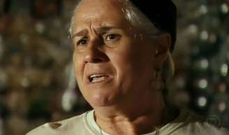 O que vai acontecer em 'Avenida Brasil 2'? Globo explica sobre a morte de mãe Lucinda (Vera Holtz) em continuação da novela.