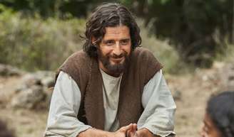 Muito antes de 'The Chosen', Jonathan Roumie, Jesus na série do Prime Video, teve um testemunho de fé do pai: 'Perseguição religiosa'.