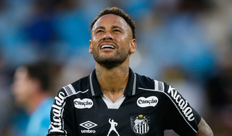 'Obviamente quando eu parar eu vou ficar um ano sem...': aos 34 anos, Neymar já decidiu o que vai fazer em sua aposentadoria; renovação com o Santos para 2027 ainda está em aberto.