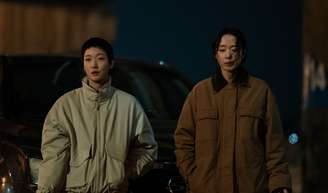 12 episódios de suspense na Netflix: Jeon Do-yeon e Kim Go-eun protagonizam uma história sinistra de 'gato e rato' neste dorama insano.