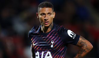 Após alegar prejuízo de R$ 10 milhões com mansão em Angra, Richarlison consegue decisão favorável na Justiça, mas não recupera imóvel.