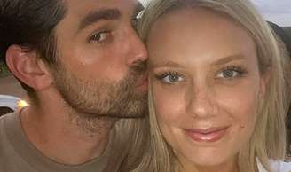 Justin Gaston e sua mulher, Melissa Ordway: casamento feliz longe da indústria de fofocas
