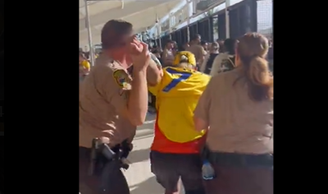 Torcedores tentam invadir estádio em final da Copa América; vídeo