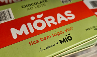 Marca de choclate viraliza com mensagens carinhosas