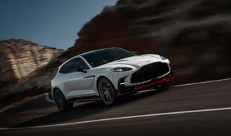 Novo Aston Martin DBX S