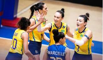 Brasil vence Japão pela Liga das Nações de vôlei
