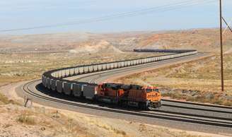 Imagem do trem mais longo do mundo, o trem de minério de ferro da BHP