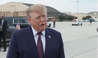 Trump afirmou que não comentará a autodeclaração de Flávio Bolsonaro como presidente