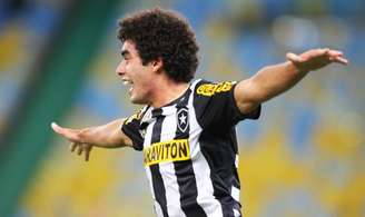 Botafogo x Atlético-PR - Bruno Mendes