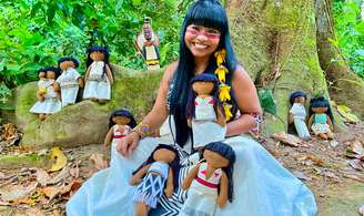 Cada modelo de boneca tem um nome indígena Tikuna