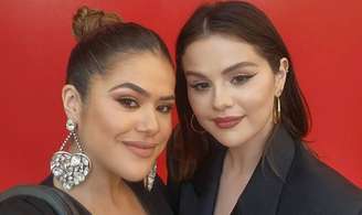 Maisa conheceu Selena Gomez durante um evento de lançamento de uma linha de batons assinada pela cantora.