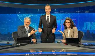 Até outubro, William Bonner dividia o 'JN' com Renata Vasconcellos; agora o telejornal tem César Tralli na bancada