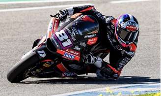 Senna Agius durante testes em Jeréz