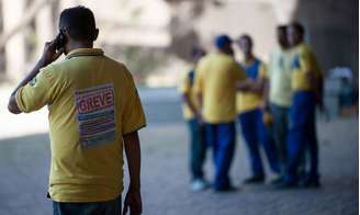 Funcionários dos Correios estão em greve nacional desde a última segunda-feira, 17.