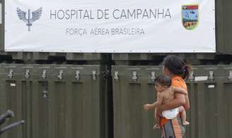 "Tem muitos casos pneumonia, parasitose intestinal, malária e muitas doenças de pele", disse a major Vandesteen