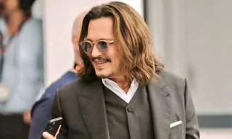 Envelhecimento bucal: sorriso de Johnny Depp chama atenção da web -