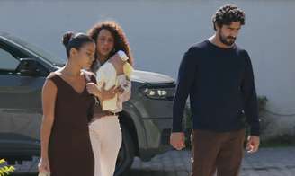 Fátima contou à Raquel que quer entregar Salvador à adoção no penúltimo capítulo