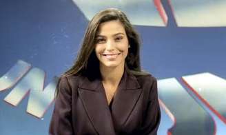 Valéria Monteiro se tornou pioneira no 'Jornal Nacional', onde só homens foram apresentadores de 1969 a 1992