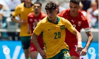 Cristian Volpato defende a seleção da Austrália na Copa 2026