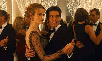Nicole Kidman e Tom Cruise em cena de 'De Olhos Bem Fechados', filme de Stanley Kubrick.
