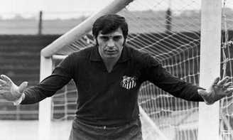 Cejas, ex-goleiro do Santos, morreu nesta sexta (14) aos 70 anos
