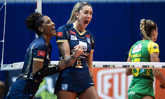 Thaisa vibra com ponto em partida Minas e Maringá pela Copa Brasil de vôlei feminino