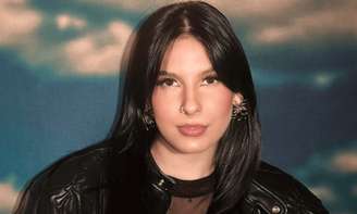 Ana Castela desabafa sobre pressão de ser exemplo para crianças