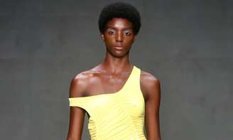 Ana Lopes no desfile da Argalji 