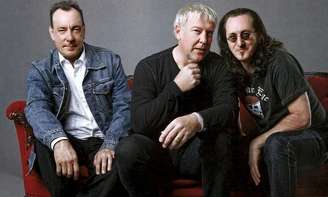 Geddy Lee relata encontro misterioso com pássaro e reflete sobre Neil Peart