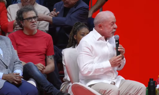 Lula durante evento do setor cultural na Fundição Progresso, no Rio de Janeiro