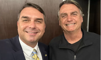 Flávio e Jair Bolsonaro 