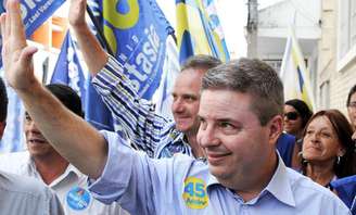 <p>Antonio Anastasia, do PSDB, tem 56% dos votos</p>