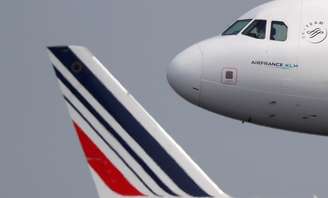 Aeronave Airbus A321 durante procedimento de pouso no aeroporto Charles-de-Gaulle, em Paris 
09/05/2018
REUTERS/Christian Hartmann