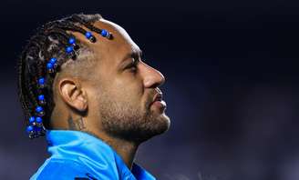 Neymar Jr. jogador do Santos durante partida contra o Juventude no estádio Morumbi pelo campeonato Brasileiro A 2025.