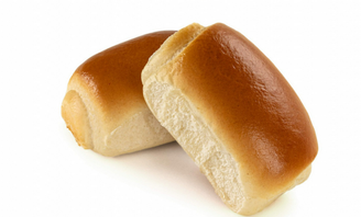 Pão tipo bisnaguinha está na lista dos piores ultraprocessados para crianças