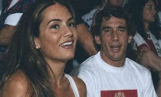 Luiza Brunet resgata foto ao lado do amigo Ayrton Senna