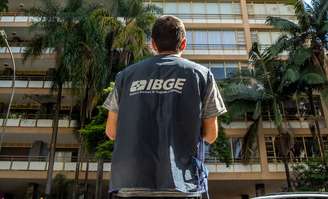 Trabalhadores do IBGE pedem novo plano de carreira, recomposição do orçamento do órgão e reajuste salarial dos funcionários temporários