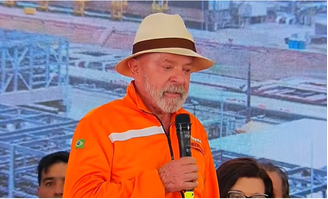 Lula se emociona ao falar sobre violência contra mulheres, diz que Janja chorou e cobra punições mais duras