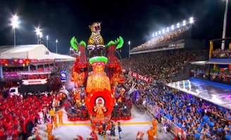 Dragões da Real  desfilou na primeira noite de desfiles no Anhembi.