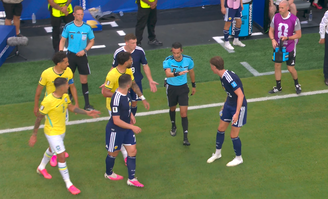 O árbitro César Palazuelos anulou o segundo gol de Vinícius Jr contra a Escócia