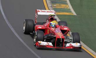 <p>Massa teve de pagar multa de R$ 3,6 mil por exceder limite de 60km/h no pit-lane</p>