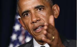 "Não há nada que esteja acontecendo na fronteira que eu não esteja intimamente ciente e tenha sido informado", disse Barack Obama