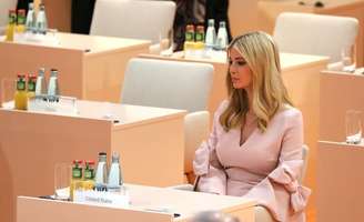 Ivanka Trump ocupa assento dos EUA no início de sessão de trabalho do G20
08/07/2017
REUTERS/Ludovic Marin/POOL