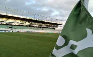 Gramado do Alfredo Jaconi foi muito elogiado pelo técnico do Palmeiras (Foto: Divulgação/Juventude)