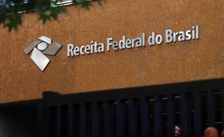 Receita Federal abre consulta ao primeiro lote da restituição do IR