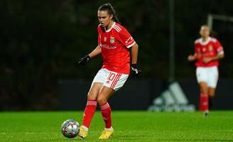 Ana Vitória durante partida pelo Benfica –