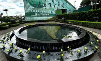 Chapecoense fez homenagens oito anos após tragédia 