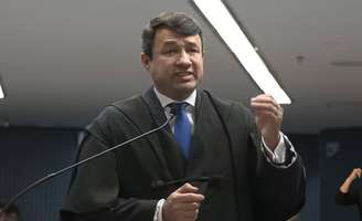 Advogado Eumar Roberto Novacki, que atua na defesa de Anderson Torres