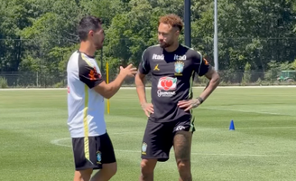 Neymar treinou em campo pela primeira vez